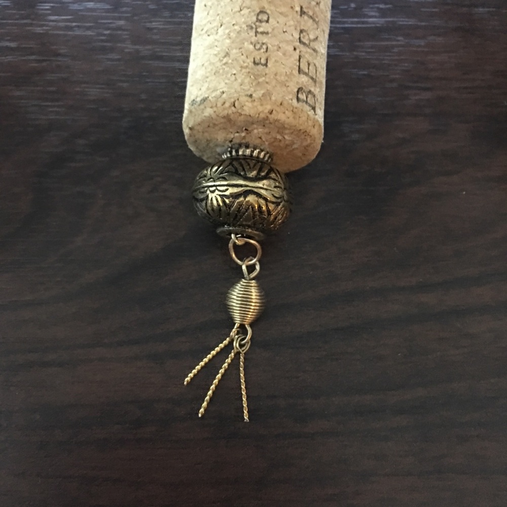 ‼️2/$8‼️ ‼️4/$15‼️ Susie J’s cork keychains - Picture 4 of 5